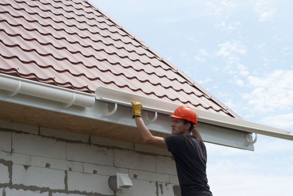 Rain Gutter Repair in Destin