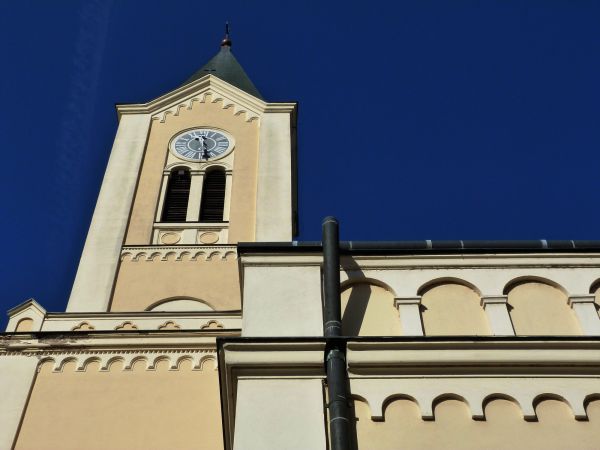 Church Gutter Installation in Destin